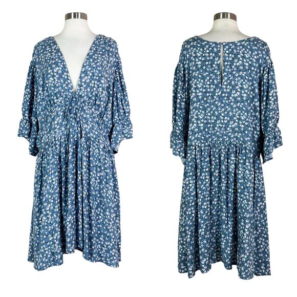 Torrid | Floral Powder Blue White Button V Neck Bell Puff Sleeve Mini Dress 16 - Picture 11 of 11